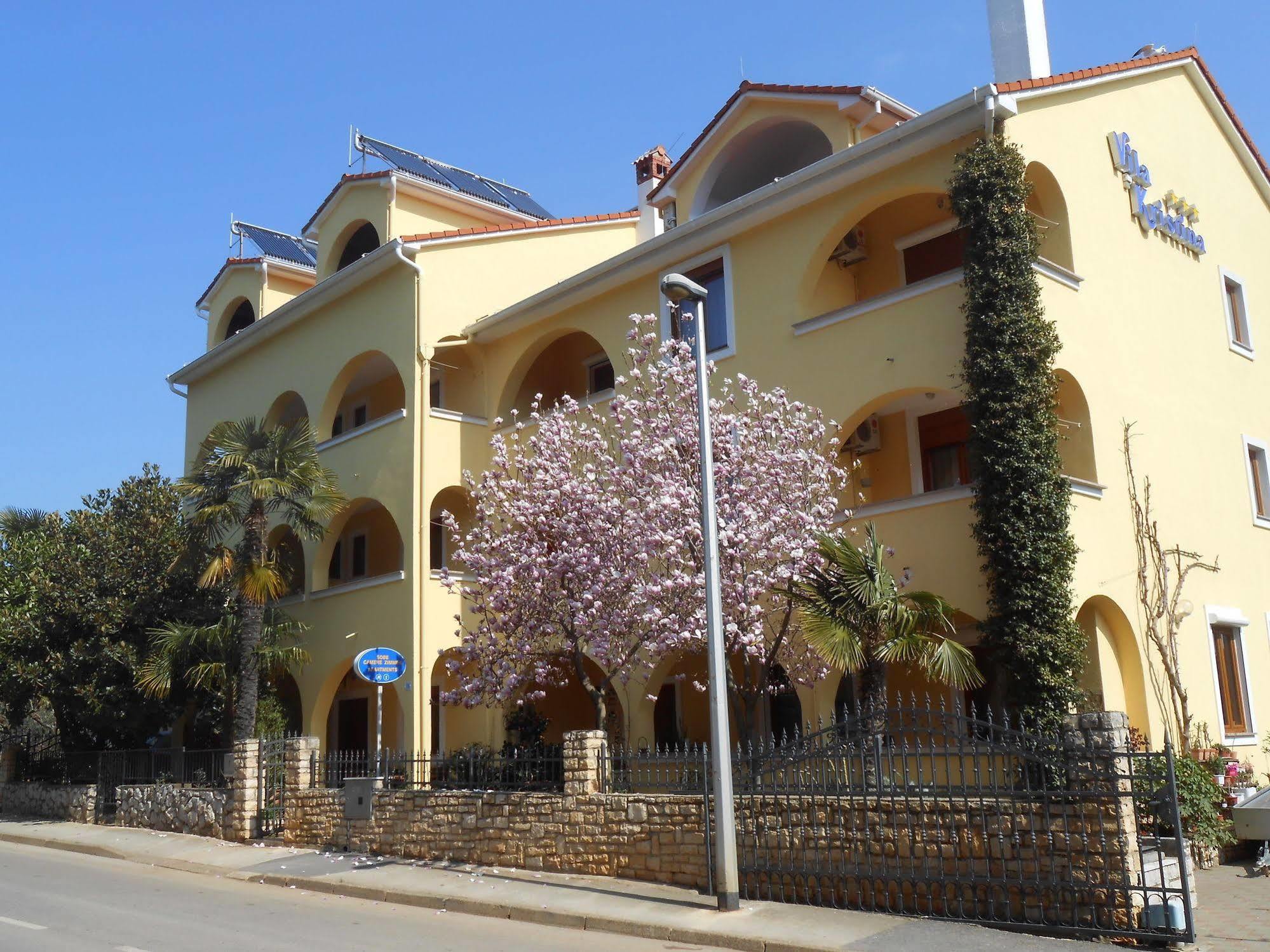 Villa Kristina Ровінь Екстер'єр фото